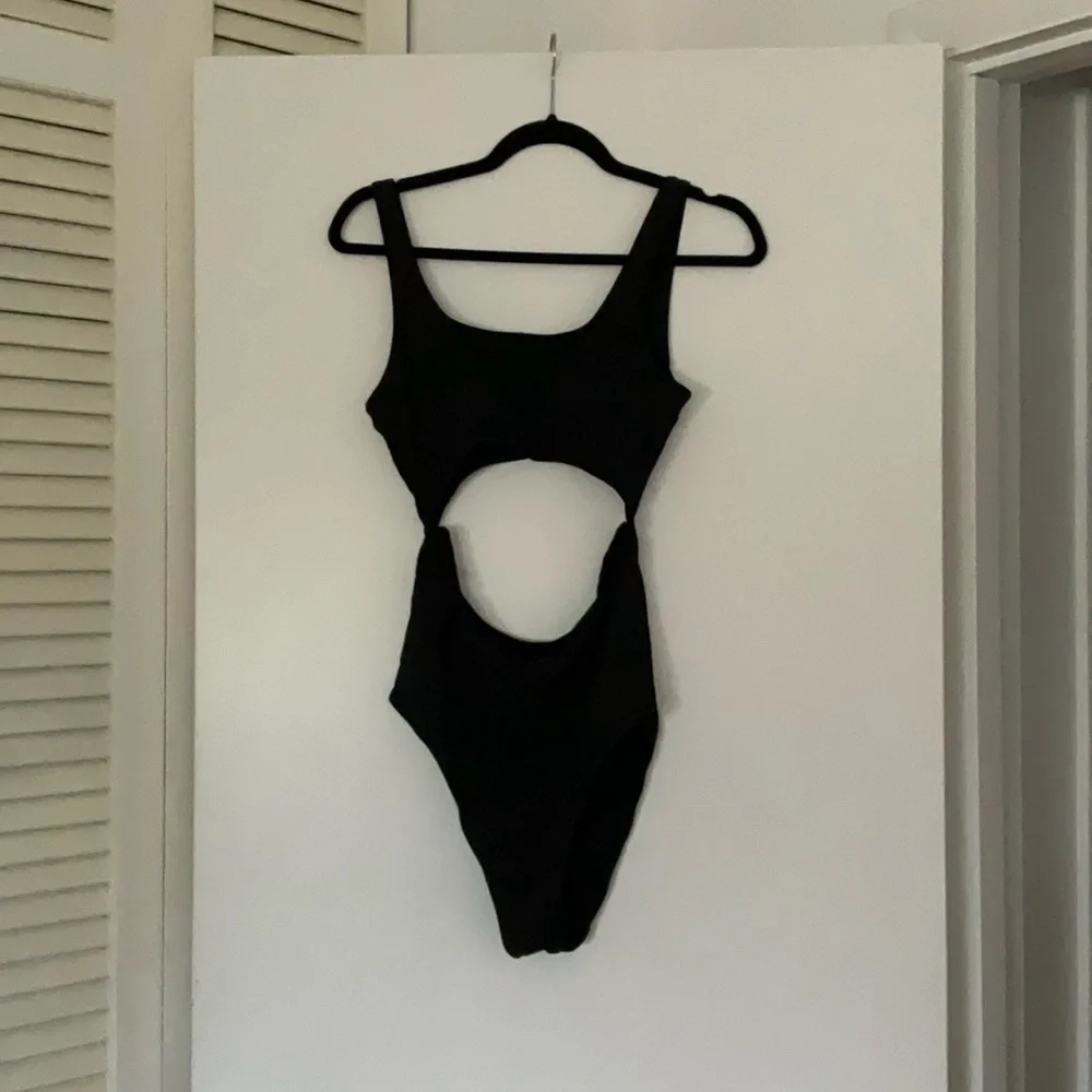 Aerie one piece swimsuit size large - Picture 1 of 6